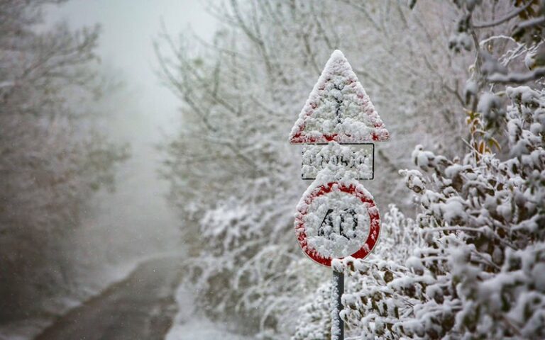 Украину засыпало снегом: прогноз погоды на ближайшие дни - today.ua