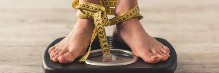 Как нельзя худеть: диетолог назвала главную ошибку при похудении накануне праздников  - today.ua