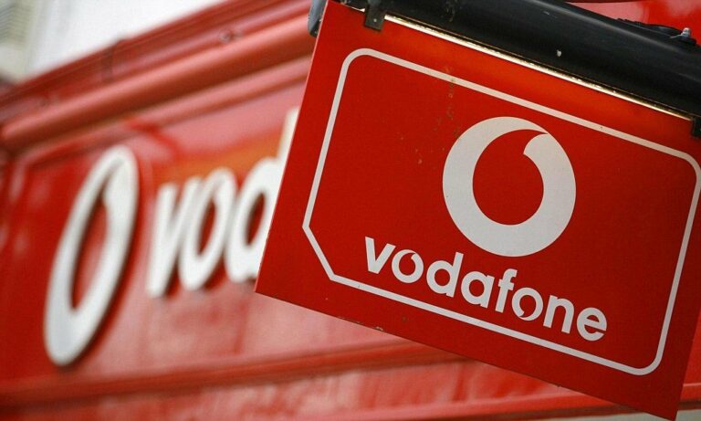 Новогодняя акция: Vodafone дарит абонентам бесплатную связь - today.ua