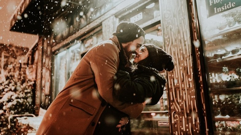 Астролог назвала знаки Зодиака, которые умеют быстро соблазнять - today.ua