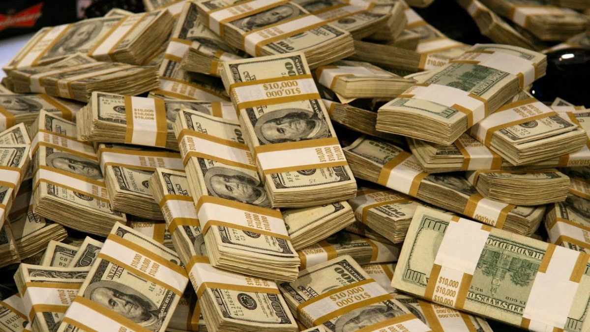 Астрологи розповіли, як різні знаки Зодіаку витрачають кошти - today.ua