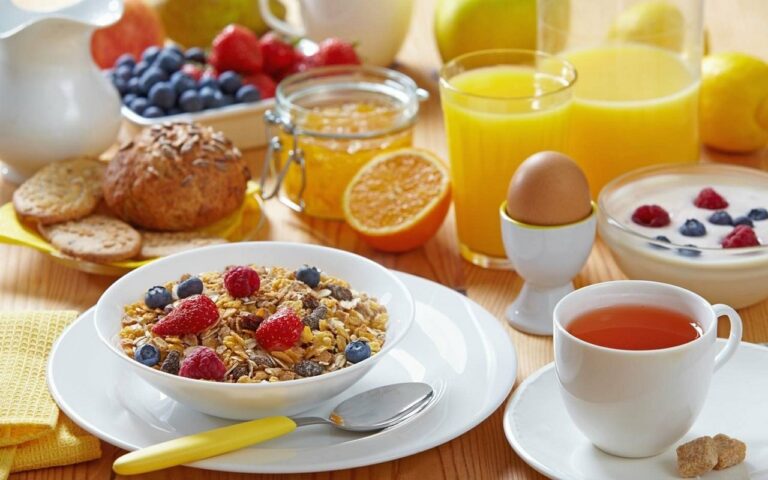 Завтрак для похудения: с какого блюда начать идеальный день - today.ua
