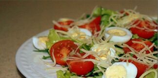 Салати для економних та тих, хто худне: рецепти декількох оригінальних страв - today.ua