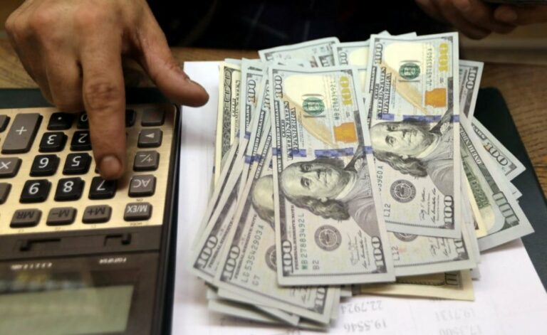 Курс доллара продолжит расти: сколько будет стоить валюта на следующей неделе   - today.ua