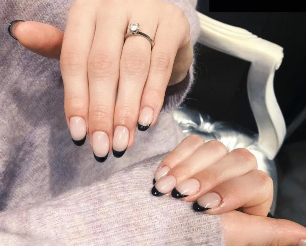Чорний французький манікюр 2020: головні тренди і варіанти дизайну - today.ua