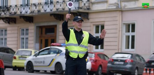 Суд вирішив, що непред'явлення поліцейському “прав“ – це не злісна непокора - today.ua