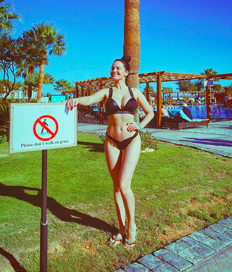 Майже гола Даша Астаф'єва порушила закон за кордоном - today.ua