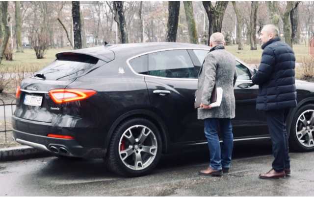 Подозреваемый в коррупции нардеп приехал на заседание суда на Maserati - today.ua