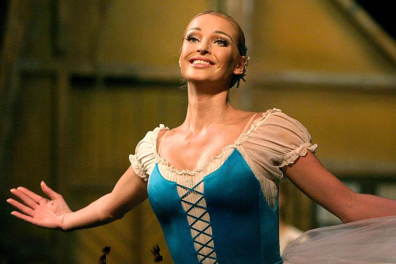 Чоловіки більше не подобаються: Волочкова засвітилася в компанії трансвестита - today.ua