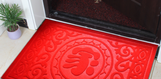 Талісман фен-шуй: килимок біля вхідних дверей приверне в дім щастя і благополуччя - today.ua