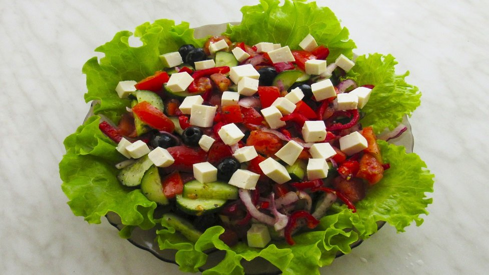 Грецький салат – секрети приготування однієї з найвідоміших страв у світі