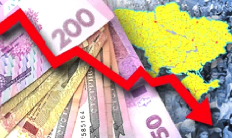 Курс долара знову йде на рекорд: що відбувається з українською гривнею
