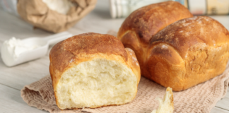 Домашній хліб в духовці: простий рецепт смачної і ароматної випічки до обіду - today.ua
