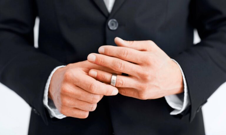 Не созданы для брака: названы 5 имен мужчин, которые быстро разводятся после свадьбы - today.ua