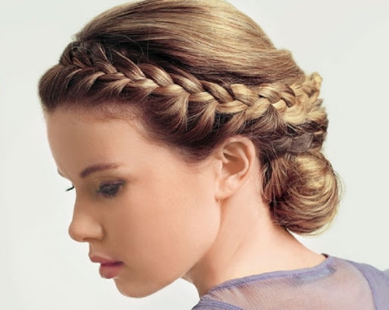 Карантин – не повод плохо выглядеть: ТОП-3 прически, чтобы быть красивой дома - today.ua