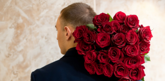 Шесть запретов для букетов: какие цветы нельзя дарить женщинам на 8 Марта - today.ua