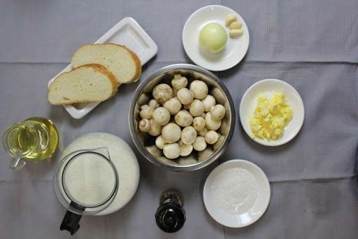 Грибной крем-суп: простой рецепт вкусного постного обеда 