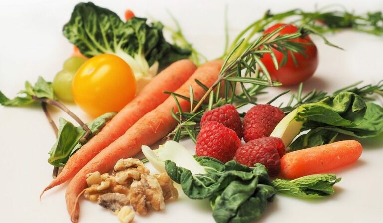 Морковь, чеснок и перец: какие продукты укрепят иммунитет во время коронавируса  - today.ua