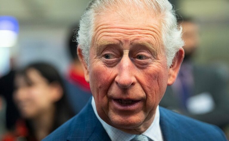 Коронавірус дістався до королівської сім'ї: у Великобританії захворів принц Чарльз - today.ua