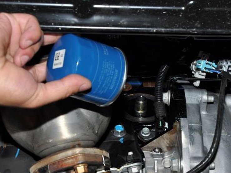 Как новое масло и новый фильтр могут “убить“ двигатель вашего автомобиля - today.ua