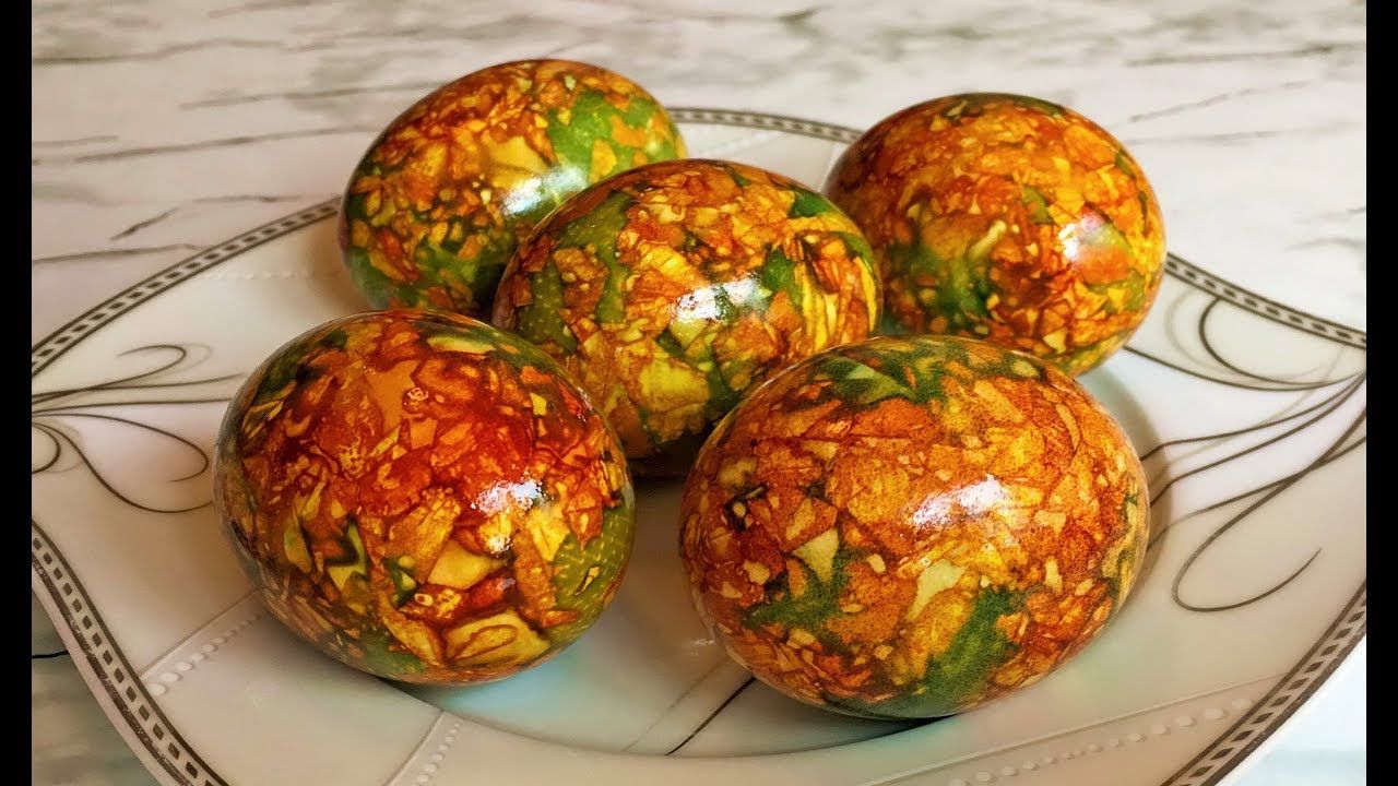 Крашенки на Пасху: два способа покрасить яйца в луковой шелухе