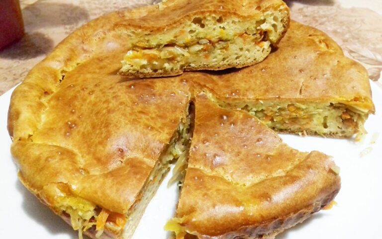 Пирог с капустой и сардинами: пошаговый рецепт вкусного блюда для всей семьи - today.ua