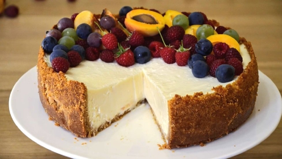 Чизкейк в микроволновке: нежный и легкий десерт за пару минут - today.ua