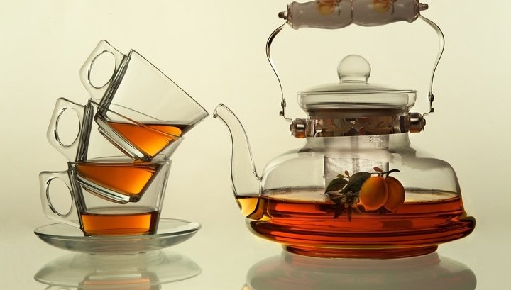 Ученые призвали людей не увлекаться чаем во время карантина