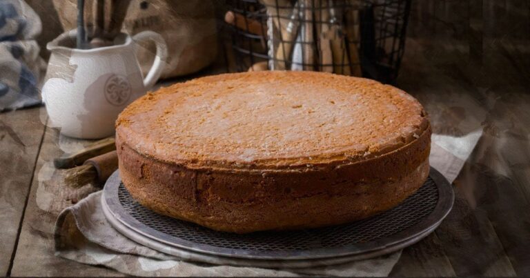 Шоколадный бисквит без муки: как приготовить вкусный десерт за 20 минут - today.ua