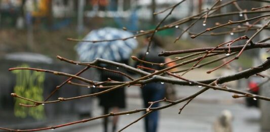 Зима в апреле: Украину накроют ливни и сильное похолодание   - today.ua