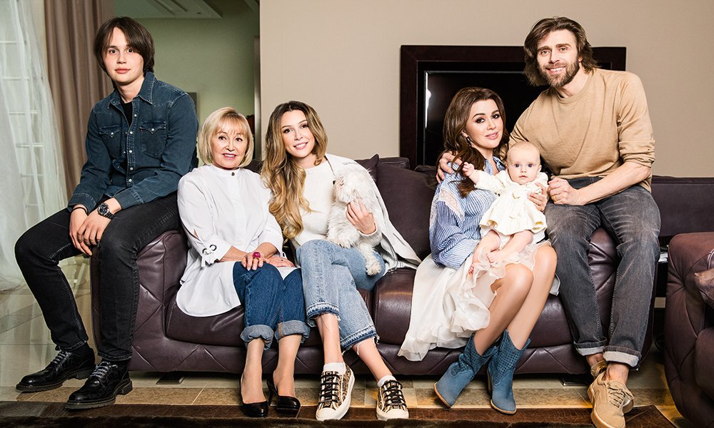 Як святкувала Великдень Анастасія Заворотнюк: дочка актриси поділилася відео - today.ua