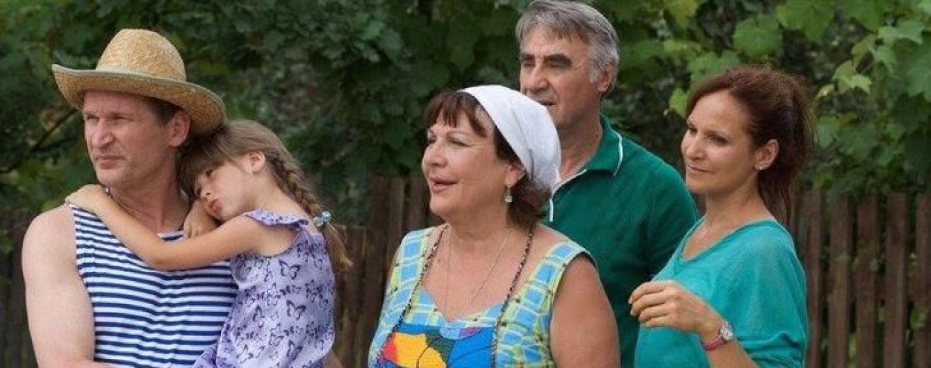 Серіал Свати опублікував фото акторів у молодості – подивіться, впізнали не всіх - today.ua