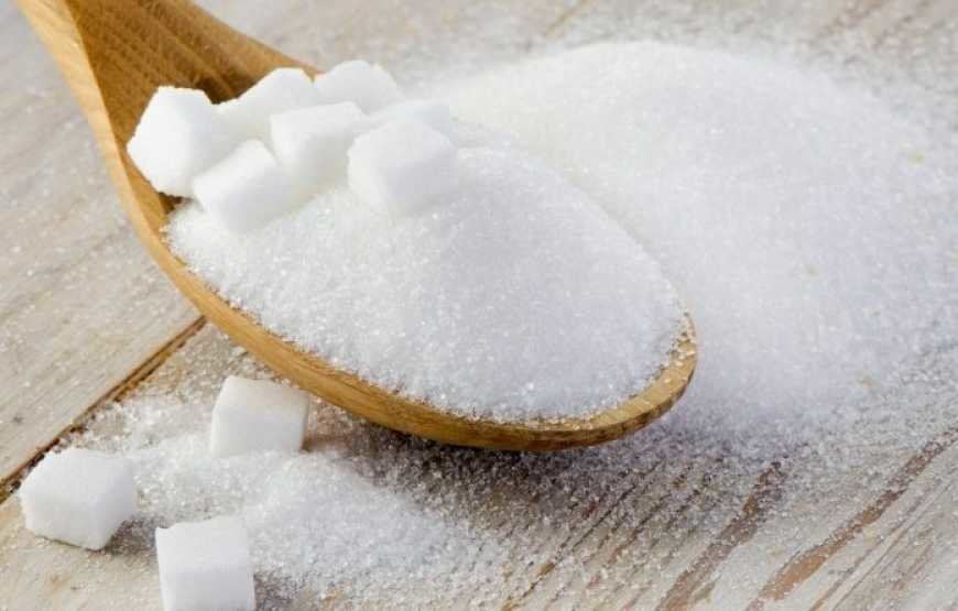 У світі стрімко зростає ціна на цукор: як зміниться його вартість в Україні