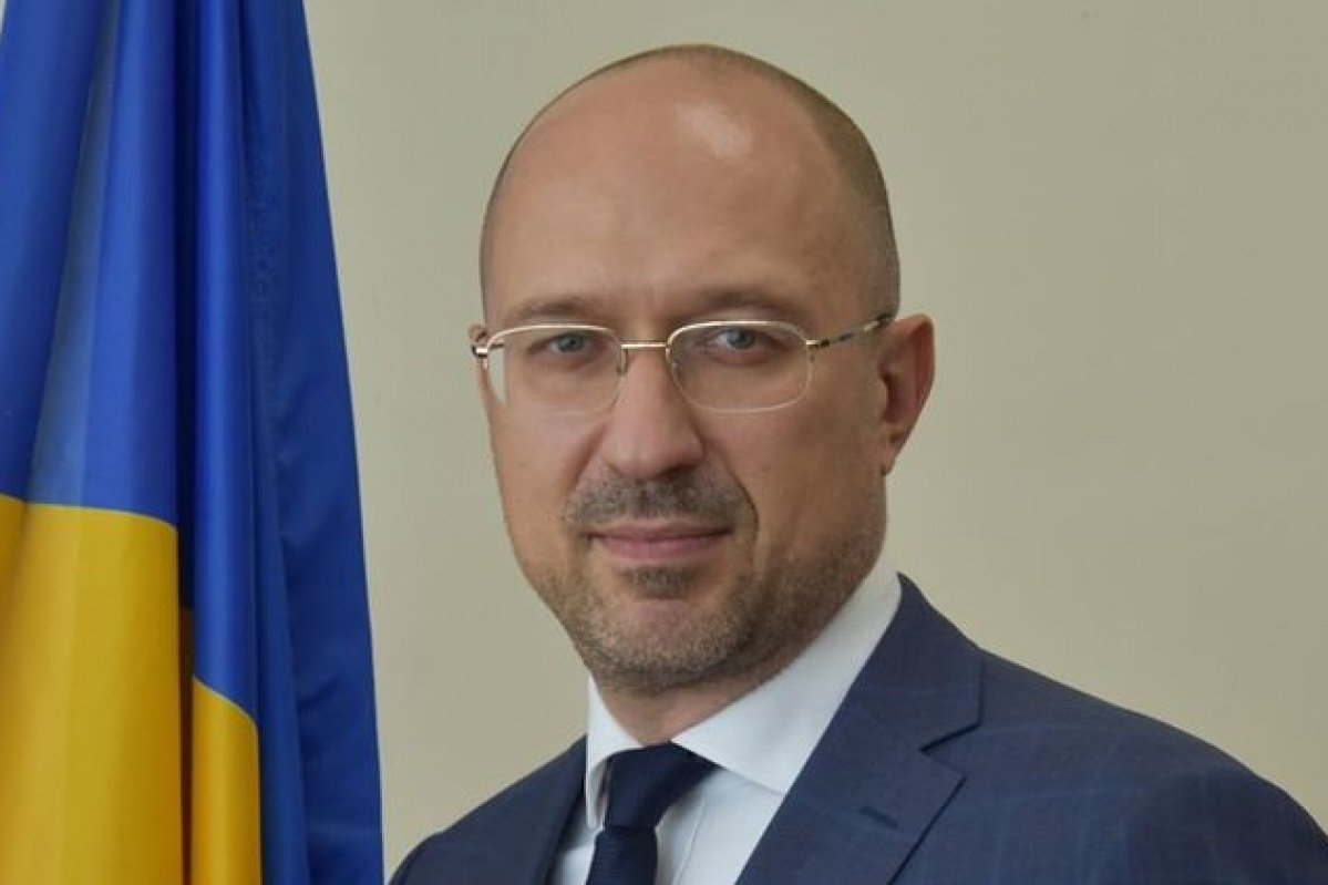 В Україні підвищать зарплати чиновникам: Денис Шмигаль вніс важливу поправку