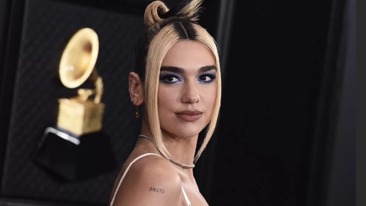 Мода повертається: зачіска з минулого, яка омолоджує