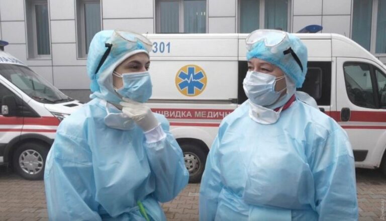 Коронавірус не зменшує темп: кількість хворих в Україні стрімко зростає - today.ua