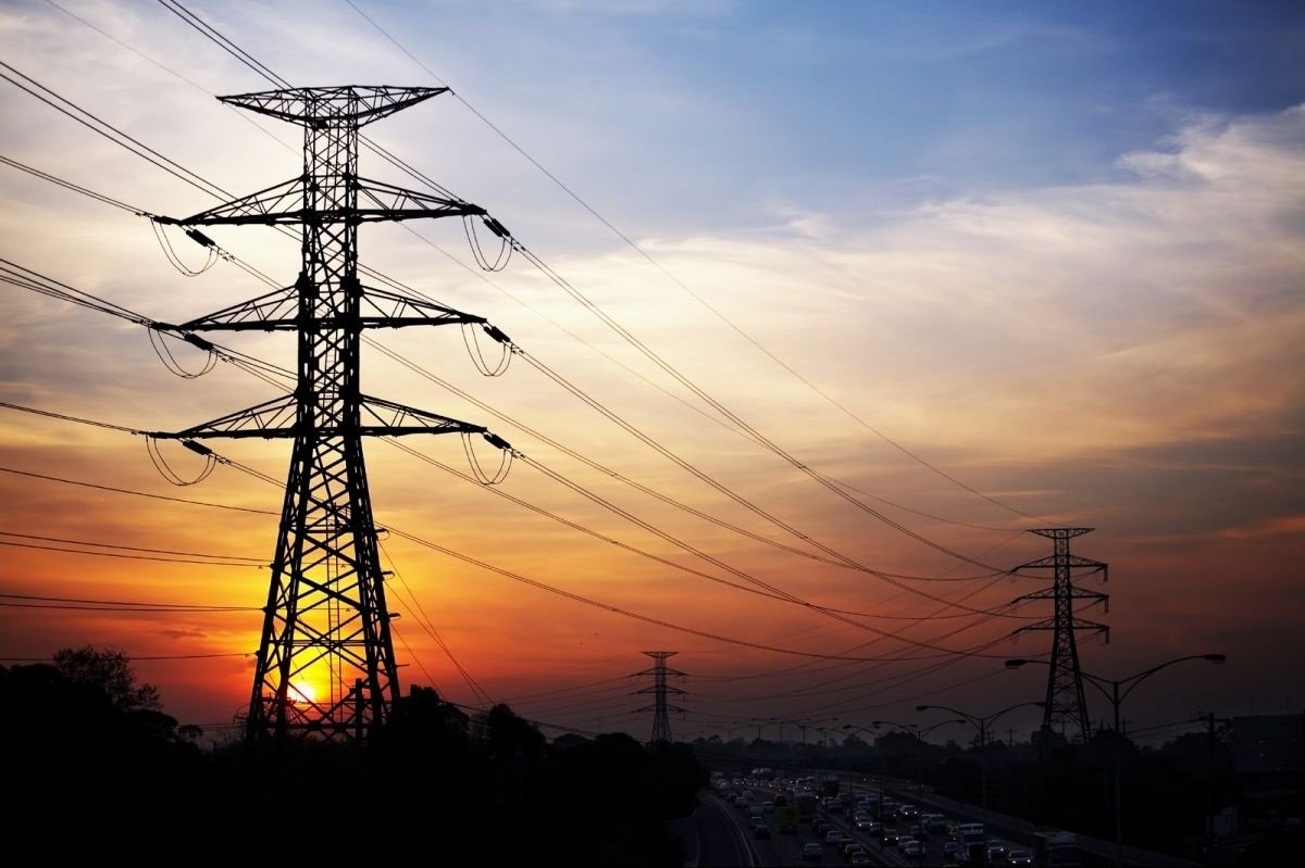 В Україні ввели абонплату за електроенергію: коли і на скільки зростуть тарифи