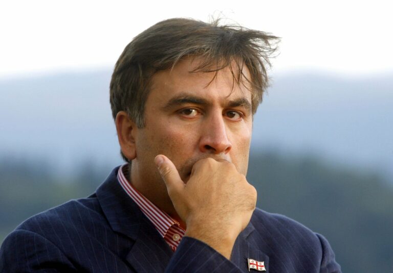 “Не скурвился за год“: Саакашвили назвал “главное достижение“ Зеленского на посту президента - today.ua