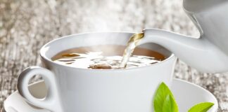 Чай може серйозно нашкодити здоров'ю: Комаровський розповів про небезпеку напою - today.ua