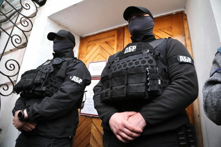 Заарештували: Зеленський, таки дістався до Порошенка - today.ua