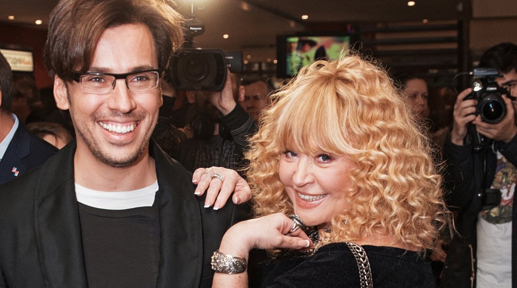 Пир во время карантина: в доме Пугачевой и Галкина развлекаются, как в кабаке - today.ua