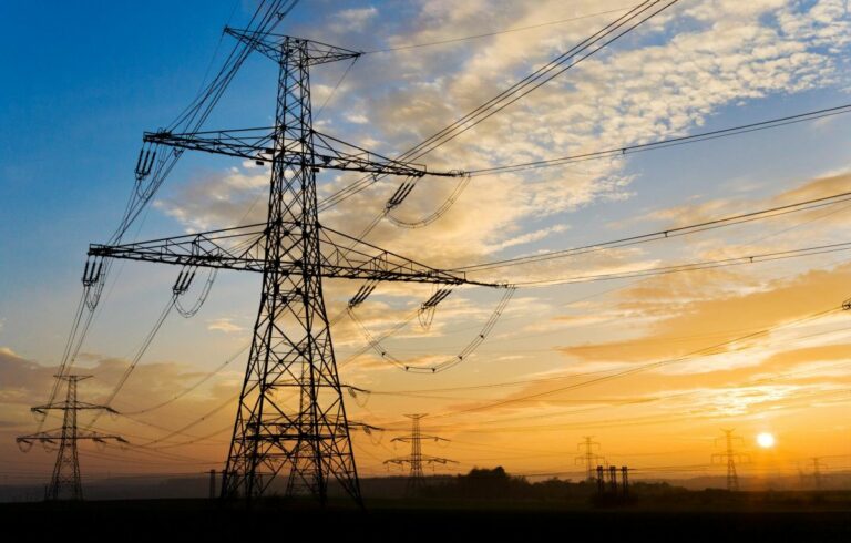 В Украине снизят тарифы на электроэнергию: начало этому уже положено - today.ua