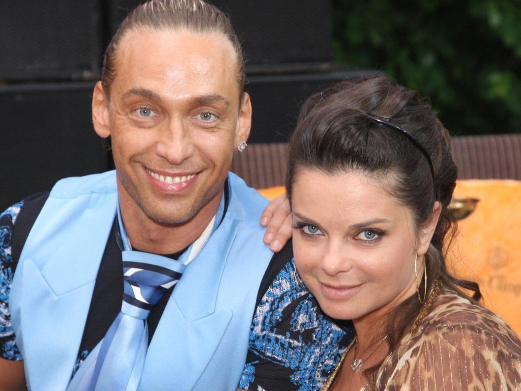 Чоловік Наташі Корольової показав свого діда: Ось в кого ти такий гарний - today.ua