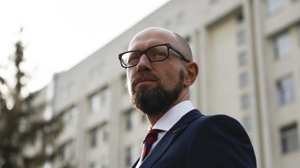 Яценюк может стать "слугой народа": засветился в команде Зеленского