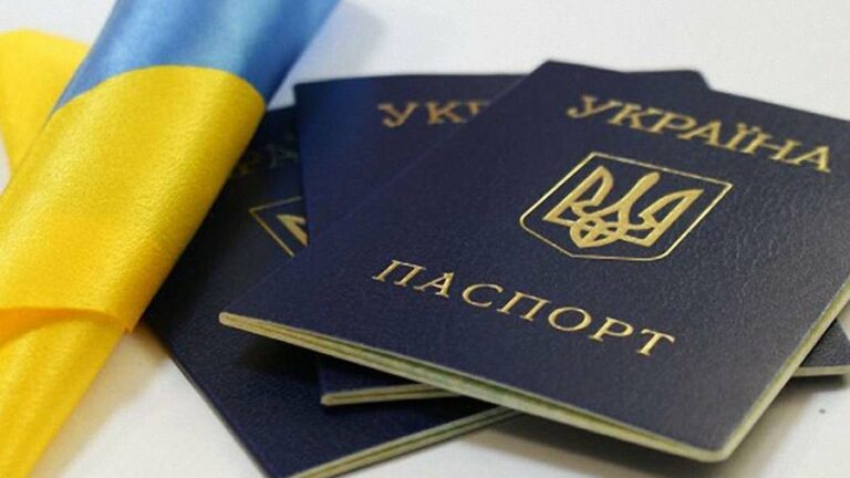 Рада разрешила украинцам менять отчество с 14 лет: в чем тонкости нового закона - today.ua