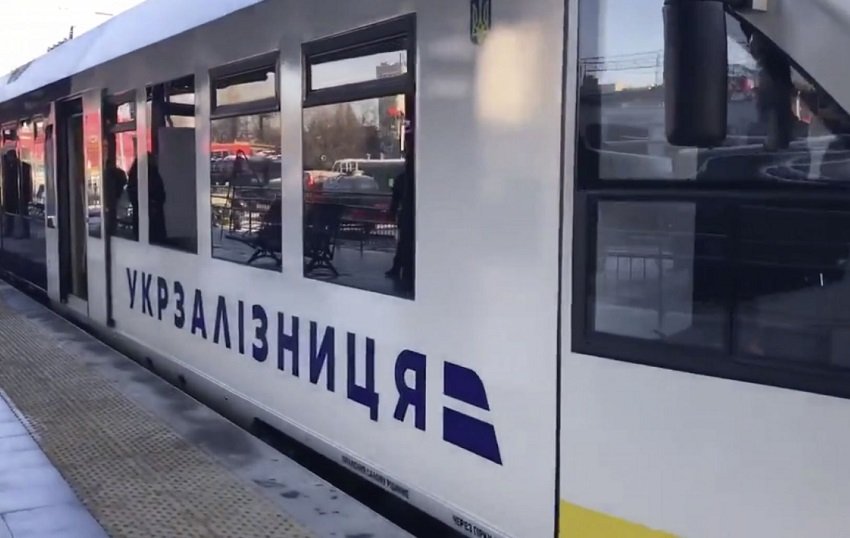 Укрзалізниця накрутила ціни на квитки: скільки заплатять українці за поїздку