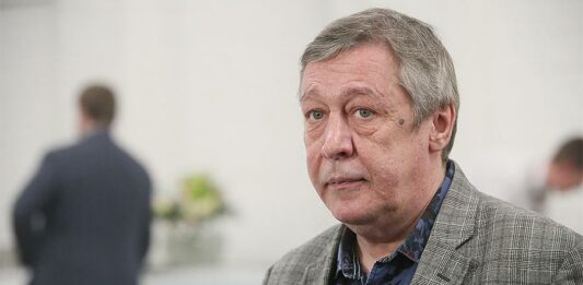 Адвокат рассказал о состоянии Ефремова в день ДТП: “Он умер в тот же день“ - today.ua