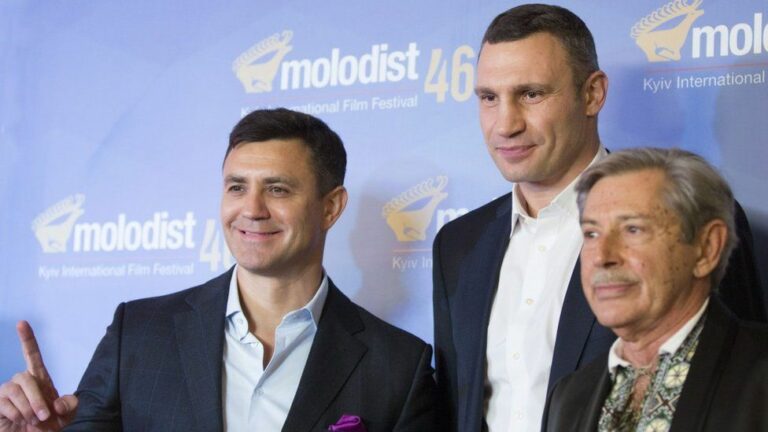 Безответная любовь: сторонники Порошенко не могут простить “гарбуза“, который поднес им Кличко - today.ua