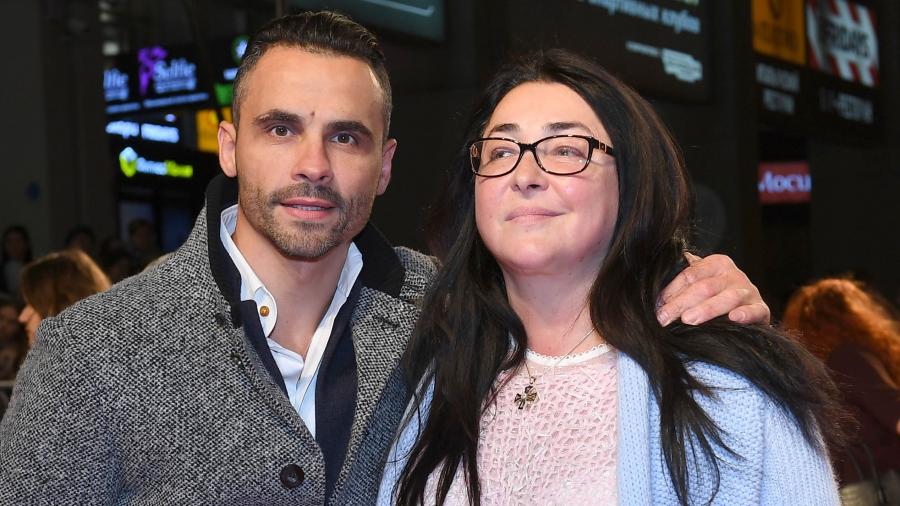 Лоліта зважилася розповісти правду про колишнього чоловіка: Люди зі здоровою психікою не потрапляють у секти - today.ua