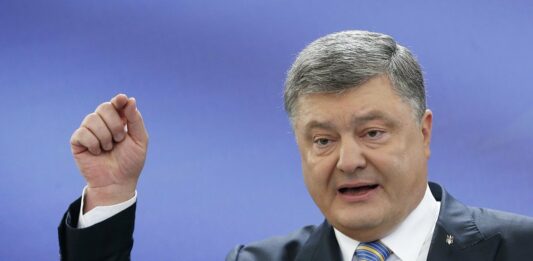 Порошенко обнародовал декларацию о доходах: экс-гарант потратился на выборах - today.ua